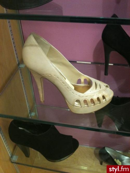 Pozostałe Buty Moda