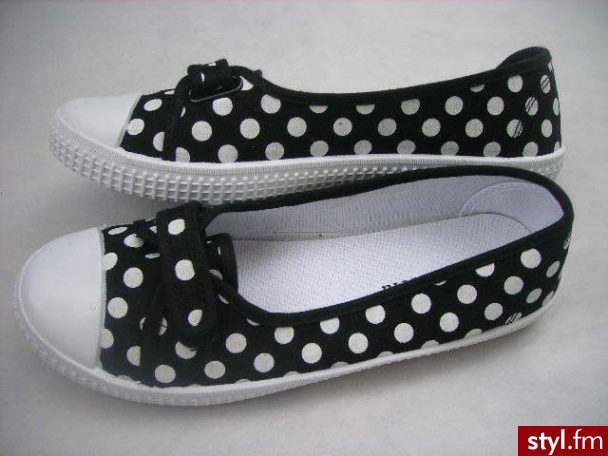 Pozostałe Buty Moda