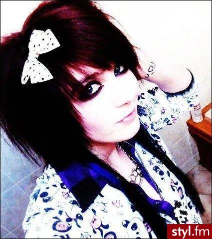 EMO Alternatywne Średnie Fryzury