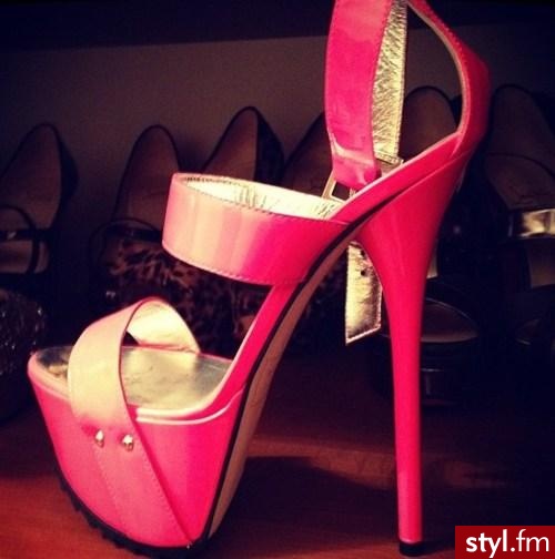 Szpilki Buty Moda