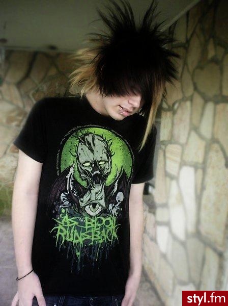 EMO Alternatywne Średnie Fryzury