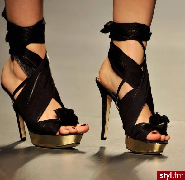 Szpilki Buty Moda