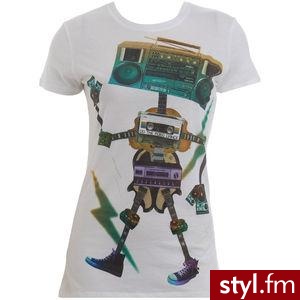 Supeer bluzka ;p xD Kosztuje 30 zł ... - Pozostałe Ciuchy Moda