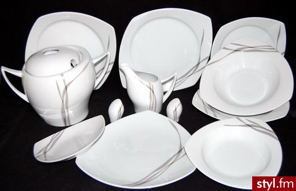 Porcelana chodzież serwis obiadowy 12 os koliber 7665 - Pozostałe Biżuteria Moda