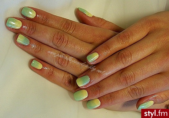 manicure hybrydowy - Kwadratowe Żelami Naturalne Paznokcie