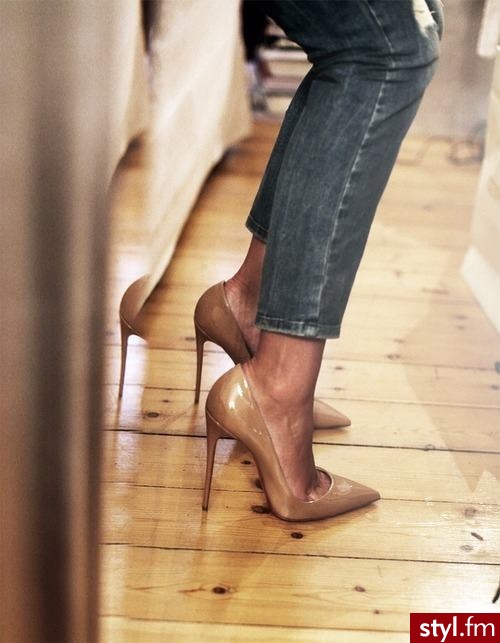 Szpilki Buty Moda