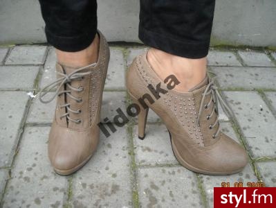 Pozostałe Buty Moda