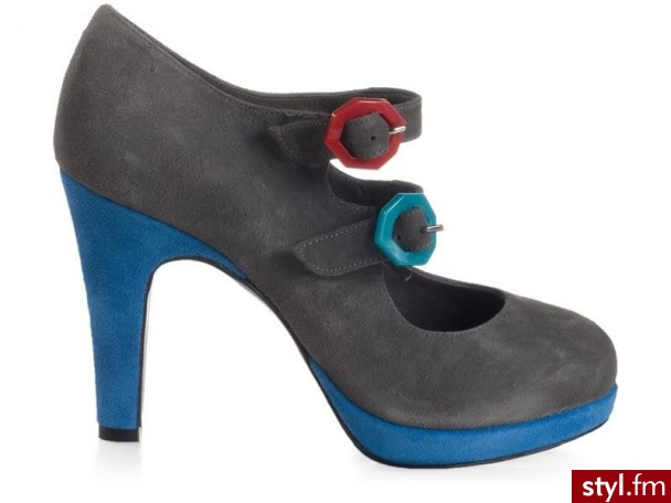 Jeżeli zdjęcie znajduje się już w galerii poproszę o link - Pozostałe Buty Moda