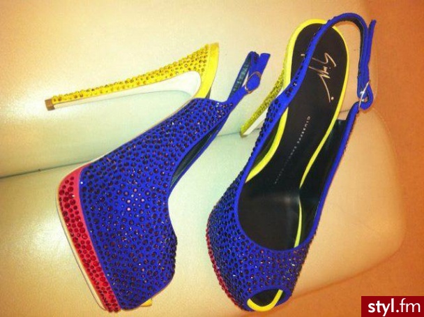 Szpilki Buty Moda
