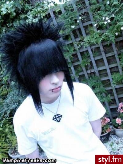 EMO Alternatywne Średnie Fryzury
