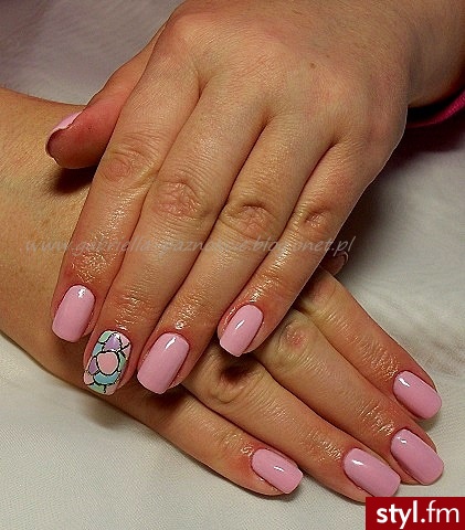 manicure hybrydowy - Kwadratowe Żelami Naturalne Paznokcie