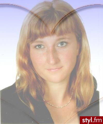 Wieczorowe Średnie Fryzury