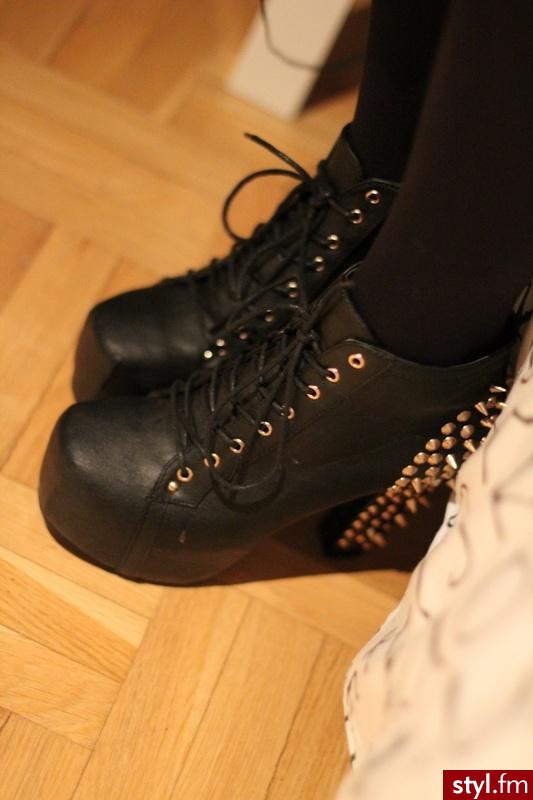 Pozostałe Buty Moda