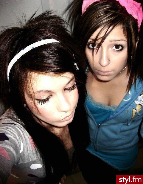 EMO Alternatywne Średnie Fryzury
