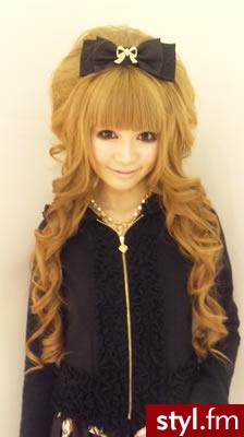 Jesus Diamante.. Hime Gyaru. - Kręcone Na co dzień Średnie Fryzury