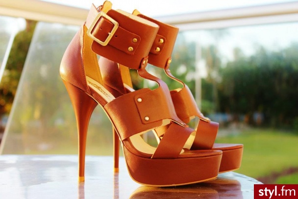 Szpilki Buty Moda
