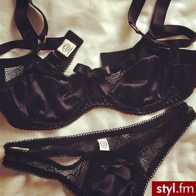 Komplety Bielizna Moda
