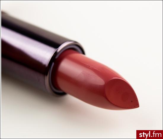 CoverGirl Sultry Lip Perfection Lipcolor - Dzienne Makijaże