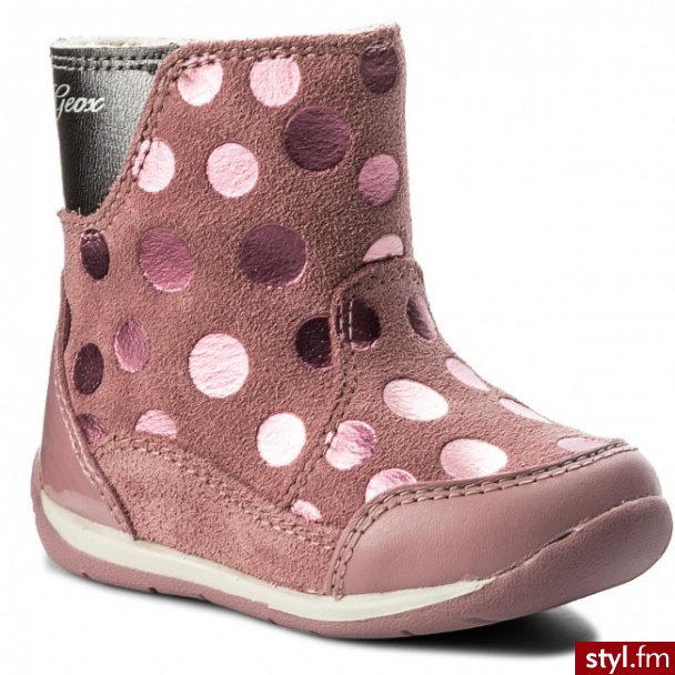 Świetne zimowe dla córy:) znalazłam na https://www.eobuwie.com.pl/kozaki-geox-b-each-g-a-b740aa-02285-c8006-dk-pink.html
 - Dziecko