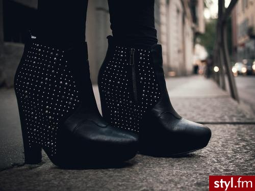 Pozostałe Buty Moda
