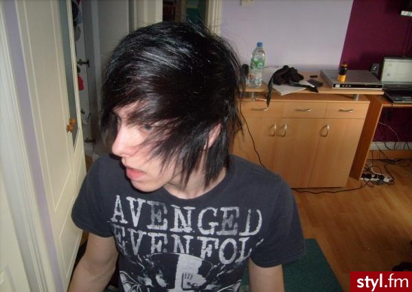 EMO Alternatywne Średnie Fryzury