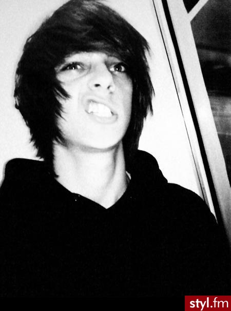 EMO Alternatywne Średnie Fryzury