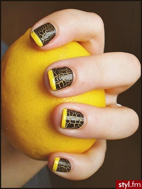 black& yellow- czyli krokodylowy french ;]<br>by me - Kwadratowe French Naturalne Paznokcie