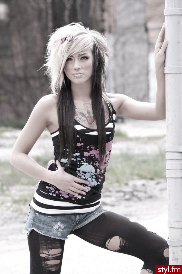 EMO Alternatywne Średnie Fryzury