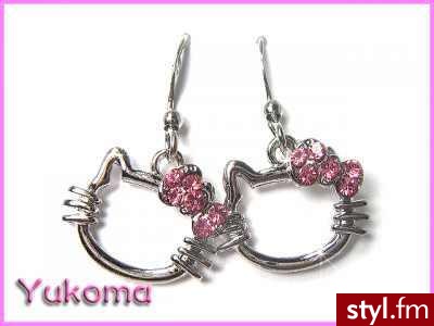 kolczyki hello kitty .można kupić na allegro. - Gadżety Inne Moda