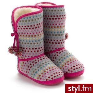 Mini Spot Knitted Slipper Boots - Monsoon - Polyvore. Pobrano ze strony: http://www.polyvore.com/mini_spot_knitted_slipper_boots/thing?id=22440415 - Pozostałe Buty Moda