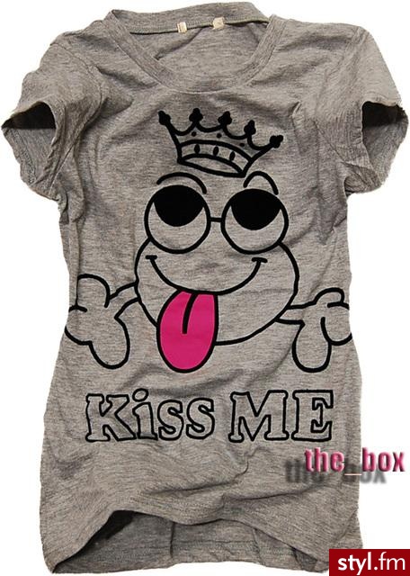 http://www.allegro.pl/item556433036_fishbone_szara_bluzka_kiss_me_emo_punk_skate_m.html - Pozostałe Ciuchy Moda