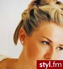 fryzura na wesele. Fryzury ślubne, wieczorowe. fryzura na wesele - Internetowy Katalog Fryzur IKF.com.pl, propozycje fryzur na każdą okazję np. fryzury długie - Ślubne Średnie Fryzury