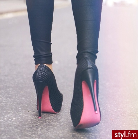 Pozostałe Buty Moda