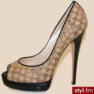 buty. 2 110 zł Casadei
Jeżeli już jest proszę o link - Pozostałe Buty Moda
