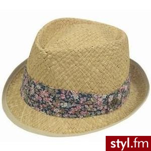 Floral Trim Fedora Beige - One Size - Polyvore. Pobrano ze strony: http://www.polyvore.com/floral_trim_fedora_beige_one/thing?id=14879591 - Nakrycia głowy Dodatki Moda