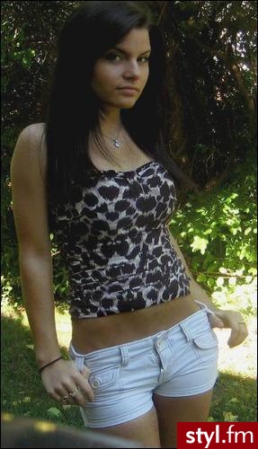 Średnie Fryzury