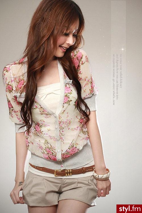 sweterek, floral - Pozostałe Ciuchy Moda