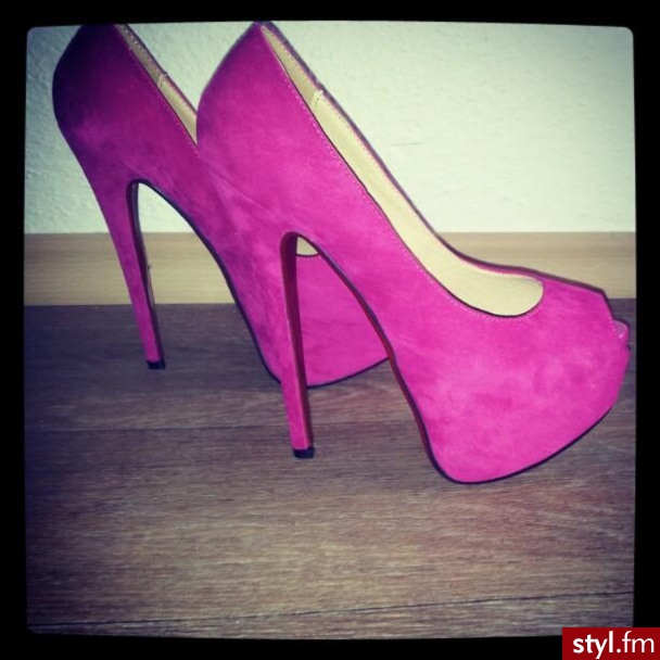 Szpilki Buty Moda