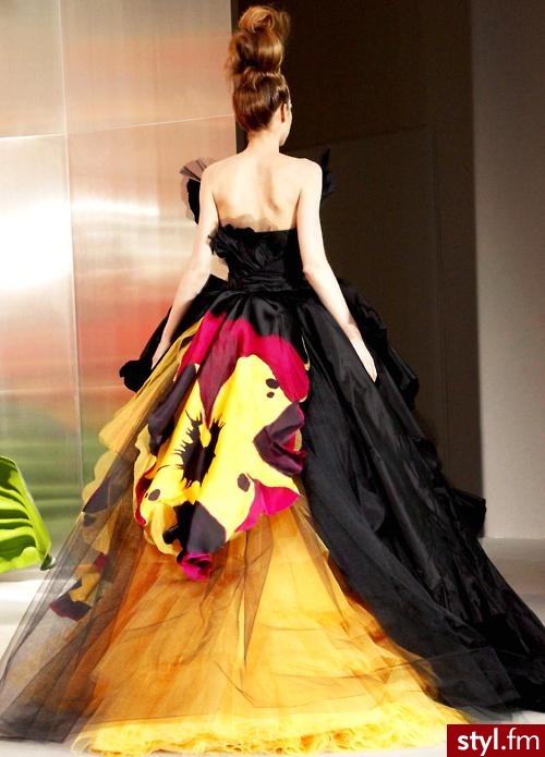 Sukienki Moda