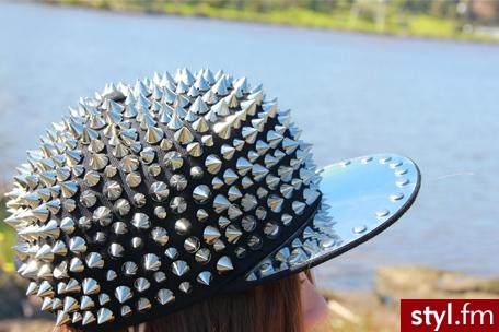 Nakrycia głowy Dodatki Moda