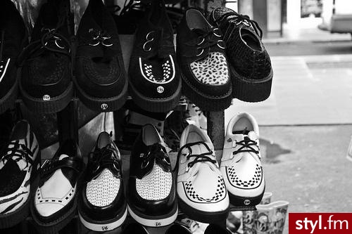 Pozostałe Buty Moda