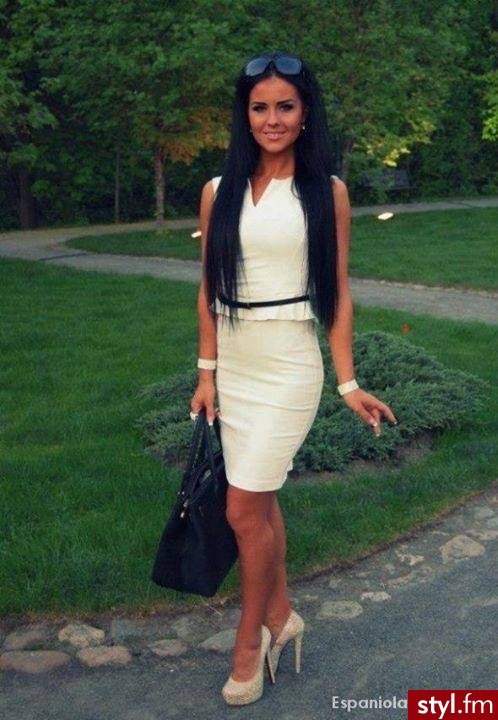 Średnie Spódnice Moda