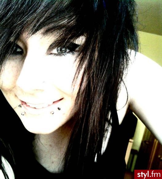 EMO Alternatywne Średnie Fryzury