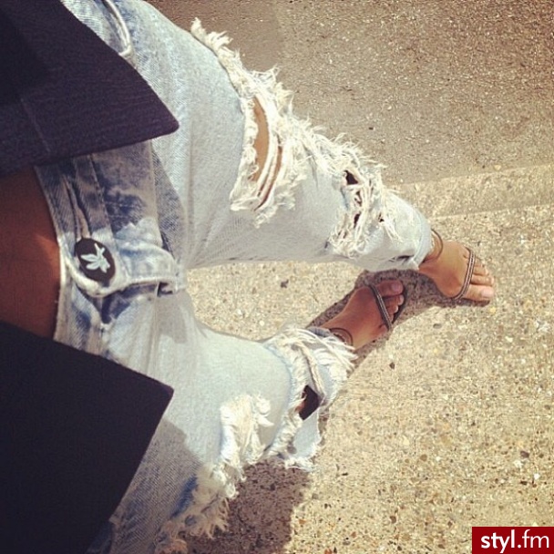 Jeansy Spodnie Moda