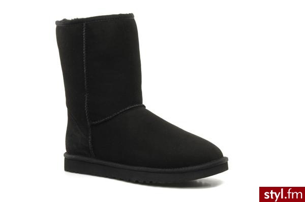 Ugg Australia PÓŁBUTY I BOTKI CLASSIC SHORT BY (CZARNY) (Czarny) - Botki Buty Moda