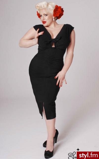 Sukienki Moda