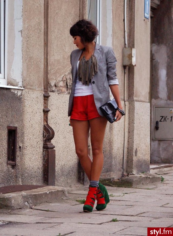 KUPIŁA TE BUTY !!!! - Pozostałe Ciuchy Moda