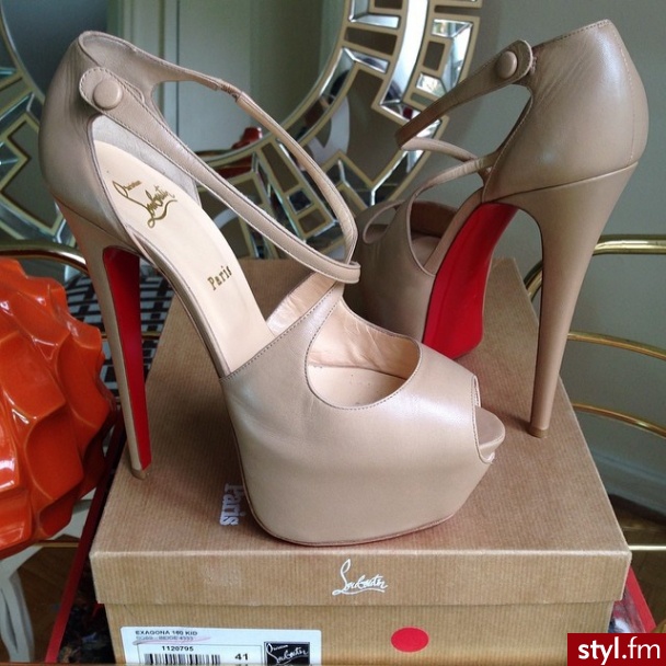 Szpilki Buty Moda