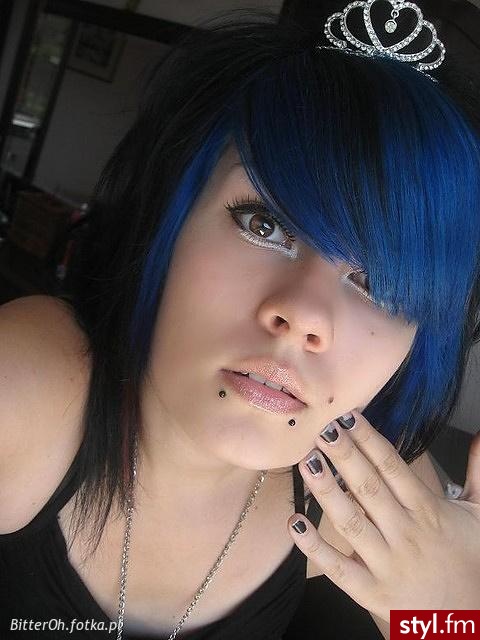 EMO Alternatywne Średnie Fryzury