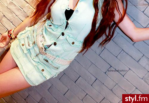 Sukienki Moda